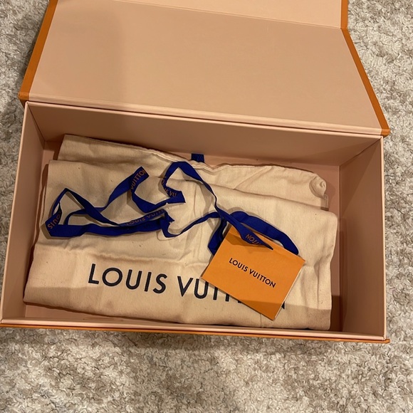 Louis Vuitton bundle - Picture 9 of 15
